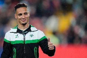 阿斯：贝蒂斯想给安东尼找个替补但很难，因为他几乎一直在踢比赛