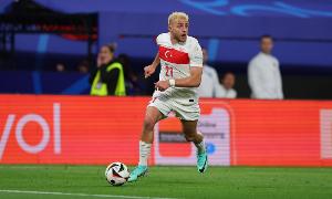 伊尔马兹本场数据：传射建功，1射1正，2次关键传球，1次错失良机