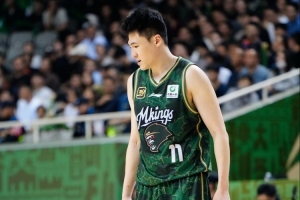同曦只开150W的顶薪合同！媒体人：赵柏清打野球一年也不止这个数