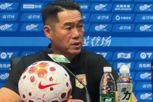 克雷桑连续五个赛季进球上双！宿茂臻：他近一年变化很大